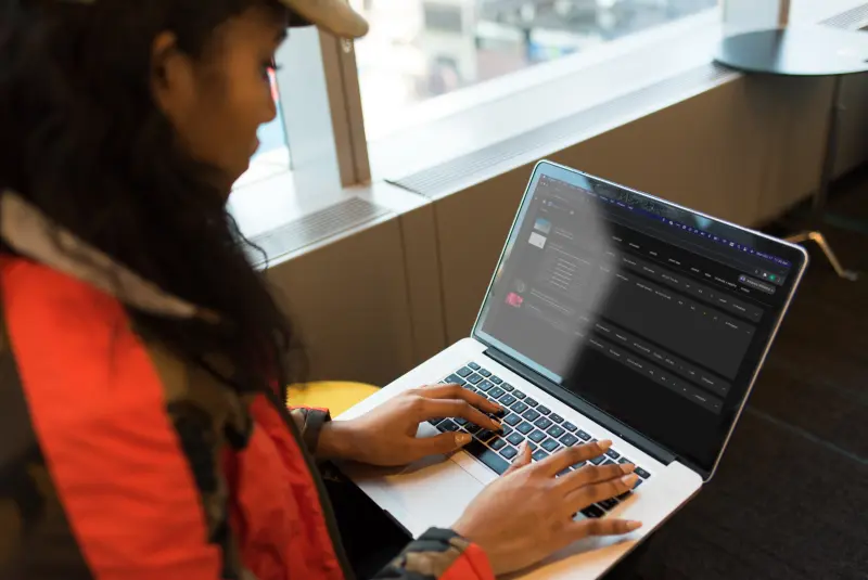 Woman with laptop copy