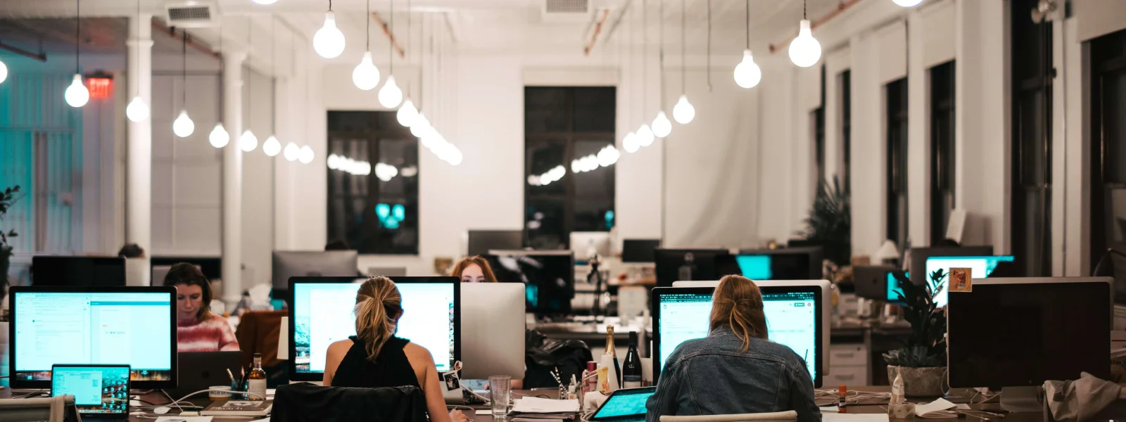 hero image - Agile workforce trust conquers all blog post