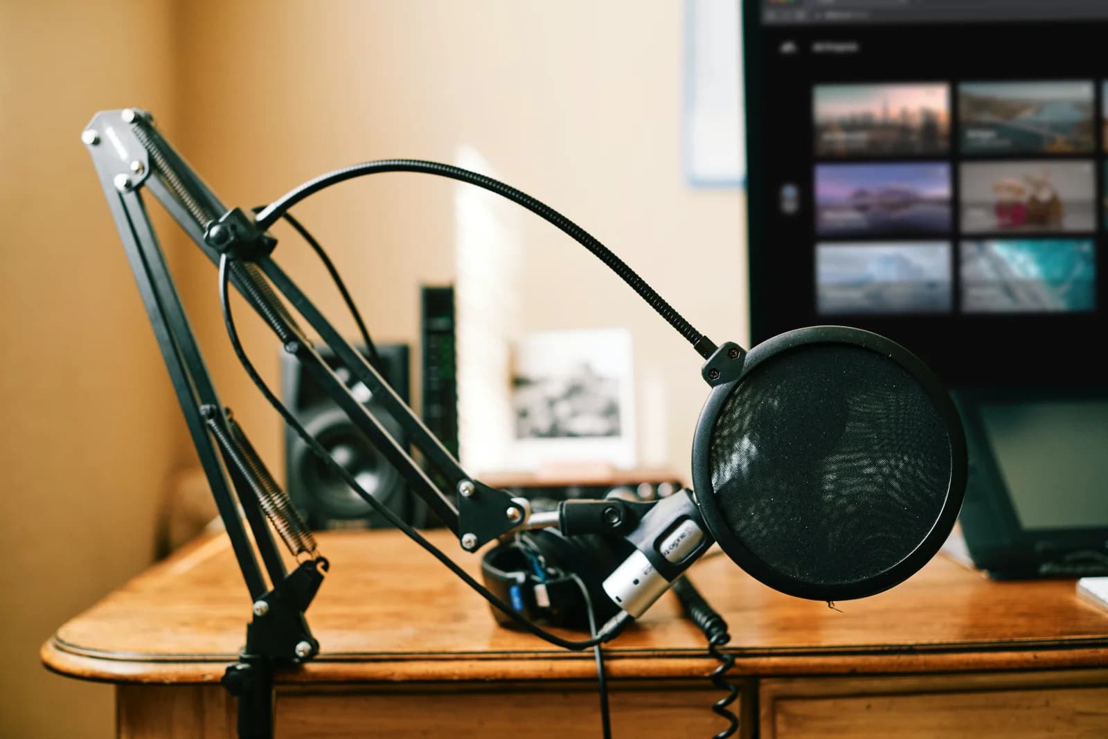 Alteon for podcasting